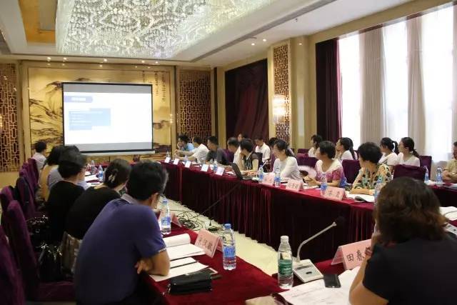河南省企业ADR监测品种风险分级与监管研究课题顺利结题